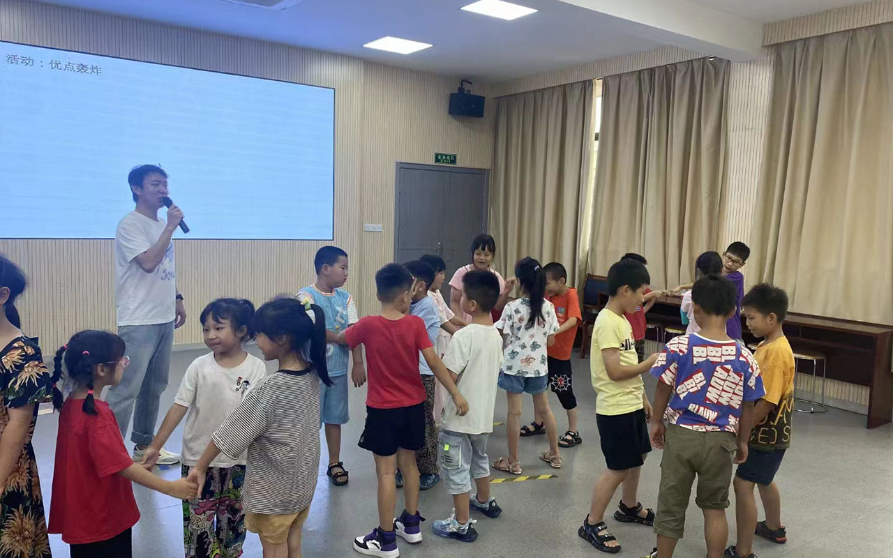 邯郸龙观乡中心学校